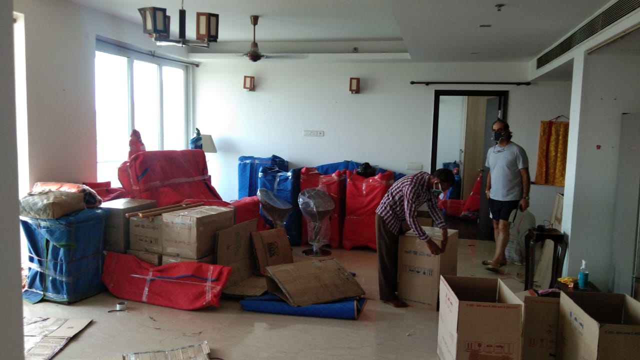 Planning to shift in monsoons!! Consider hiring packers and movers in Noida